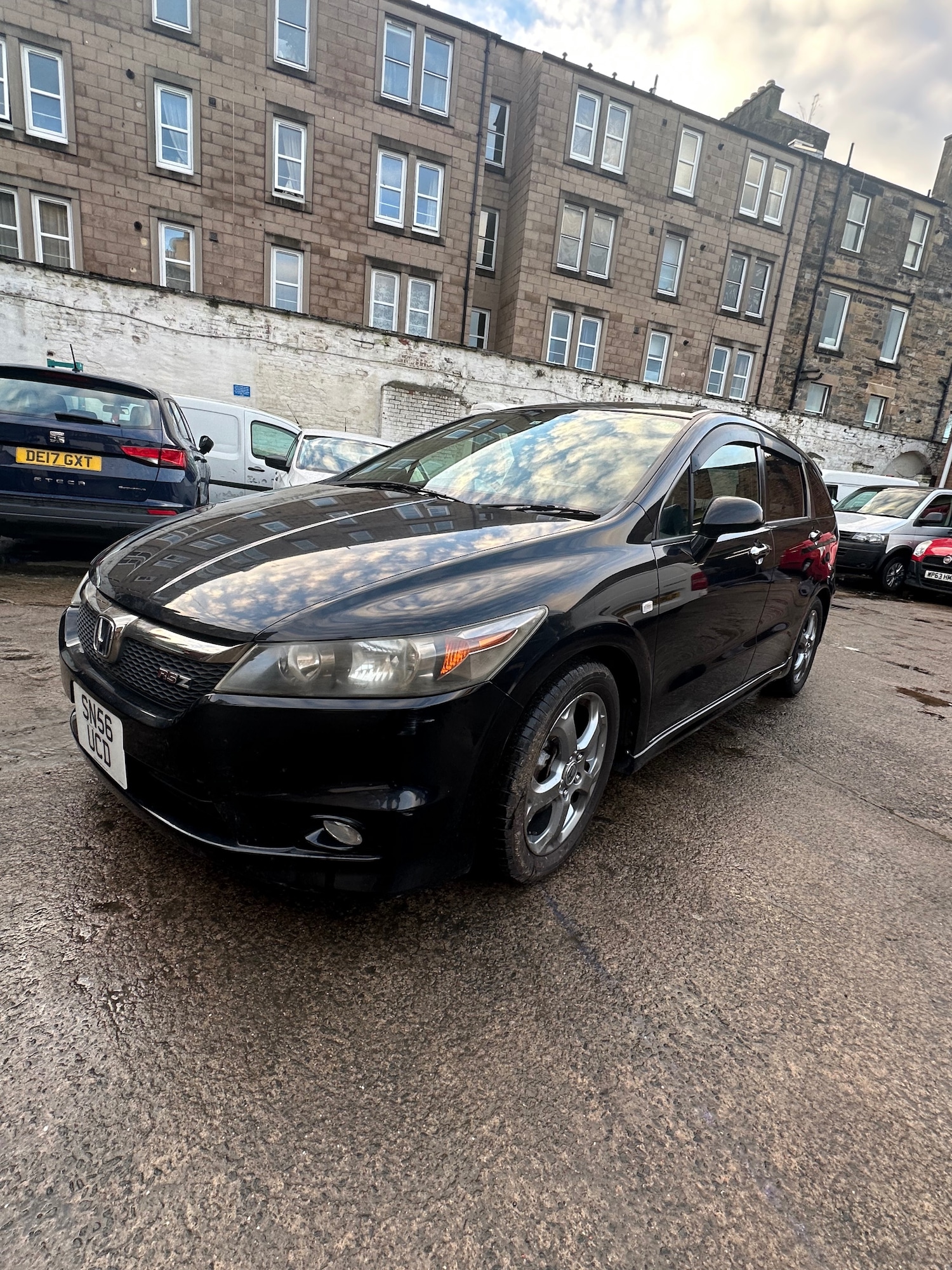 Used Honda Stream 2022 for sale - 77241163: Photo 6