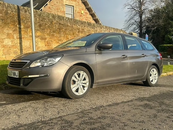 Used Peugeot 308 2017 for sale - 74353344: Photo 1
