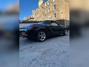 Used Toyota MR2 2002 for sale - 75953552: Photo