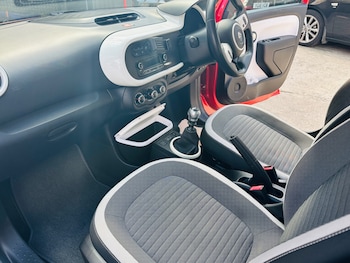 Used Renault Twingo 2015 for sale - 78266739: Photo