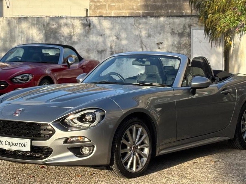 Used Fiat 124 Spider 2018 for sale - 76391912: Photo 1