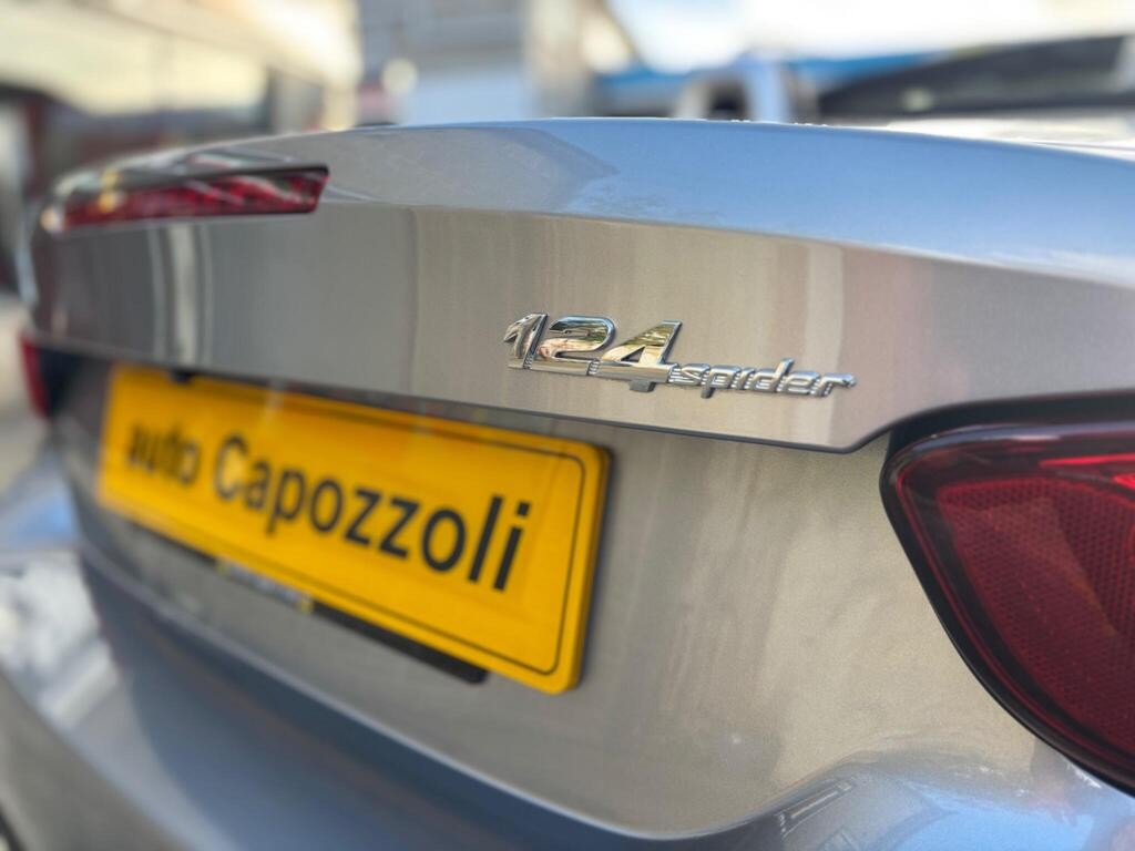 Used Fiat 124 Spider 2018 for sale - 76391912: Photo 19