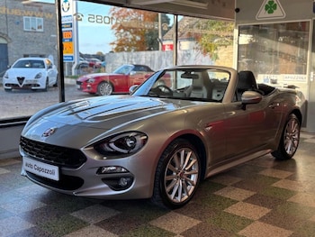 Used Fiat 124 Spider 2018 for sale - 76391912: Photo