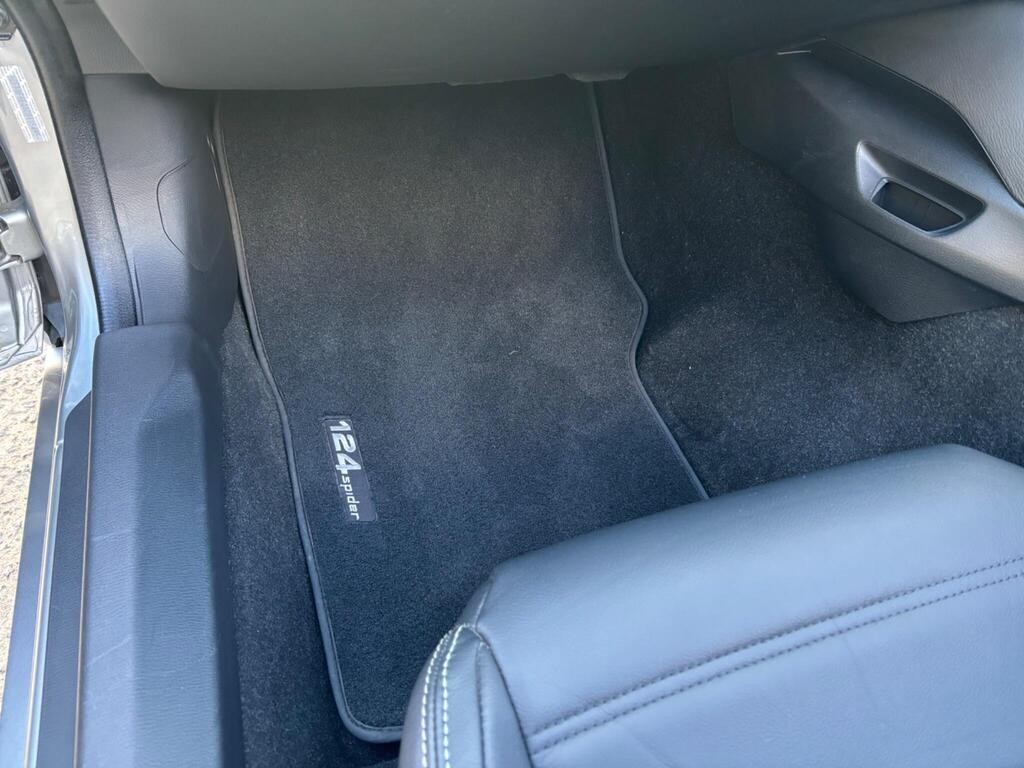 Used Fiat 124 Spider 2018 for sale - 76391912: Photo 81