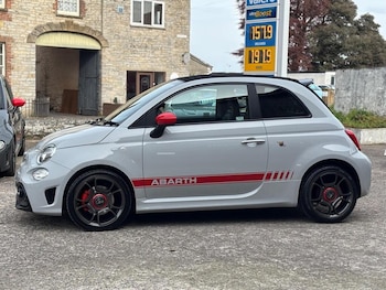 Used Abarth 595 2022 for sale - 78182607: Photo