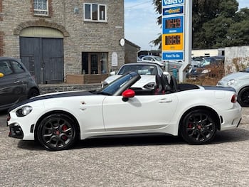 Used Abarth 124 Spider 2016 for sale - 79787283: Photo