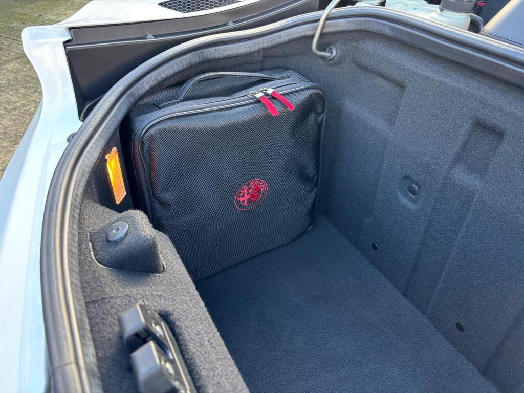 Used Alfa Romeo 4C 2019 for sale - 76554429: Photo 95