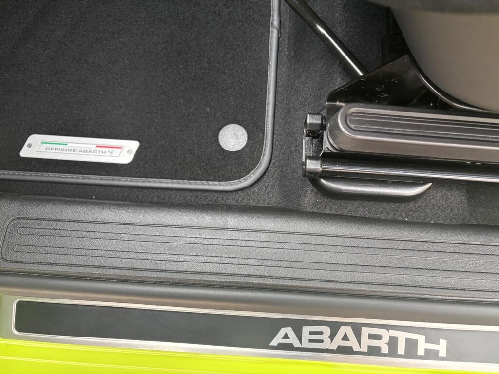 Used Abarth 595 2021 for sale - 76402604: Photo 64