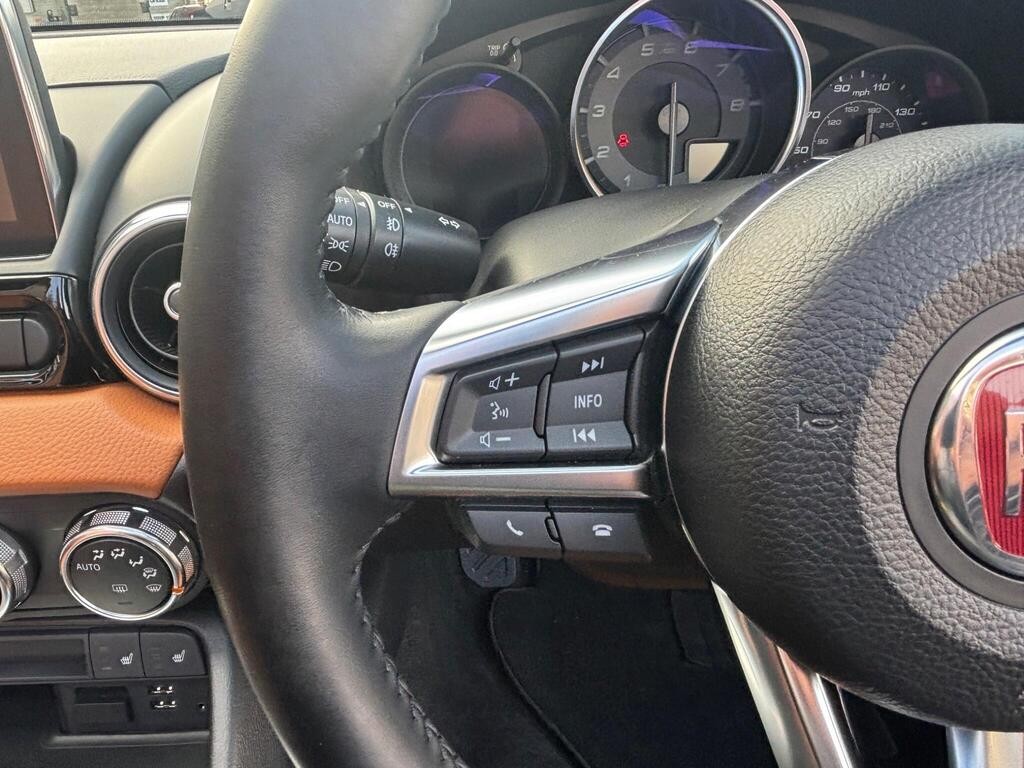 Used Fiat 124 Spider 2017 for sale - 77546179: Photo 48