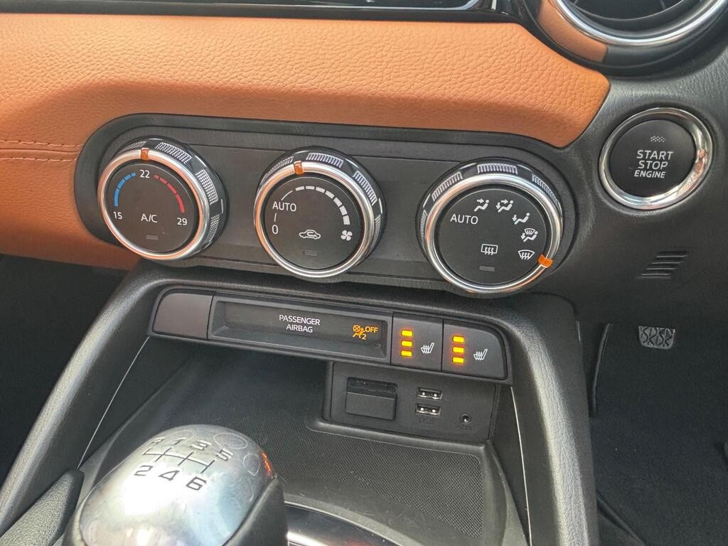 Used Fiat 124 Spider 2017 for sale - 77546179: Photo 63