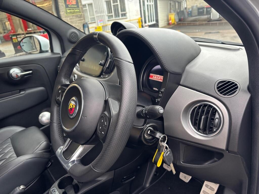 Used Abarth 595 2022 for sale - 76711936: Photo 31