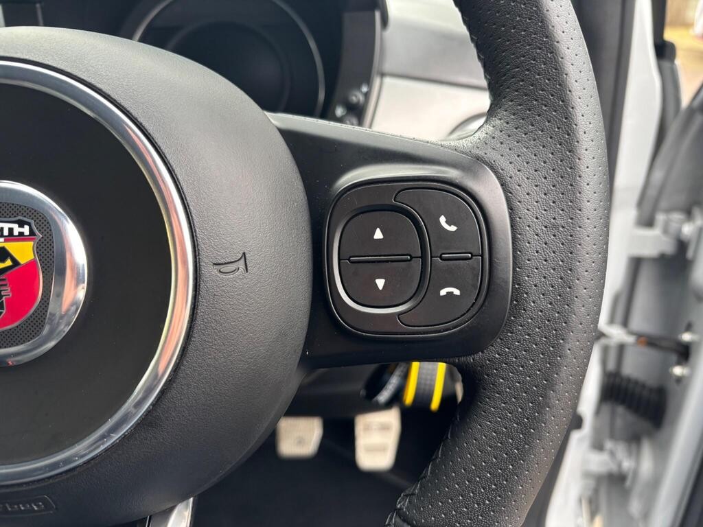 Used Abarth 595 2022 for sale - 76711936: Photo 40