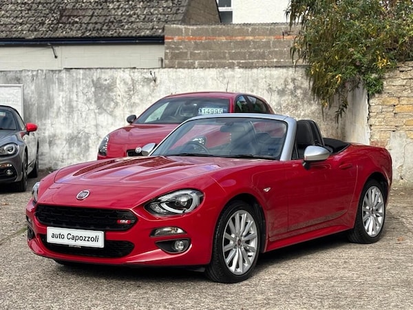 Used Fiat 124 Spider 2016 for sale - 76287936: Photo 1