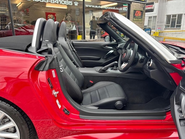 Used Fiat 124 Spider 2016 for sale - 76287936: Photo 41