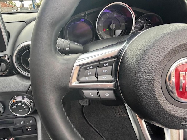 Used Fiat 124 Spider 2016 for sale - 76287936: Photo 47