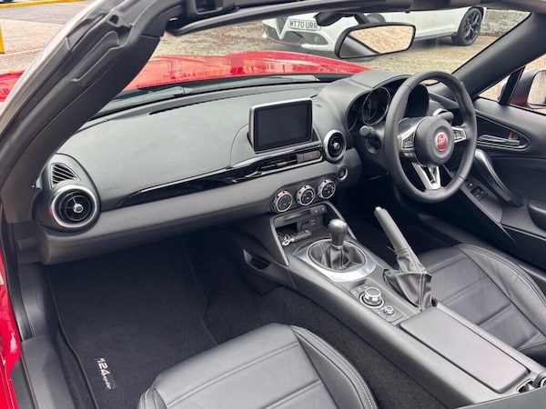 Used Fiat 124 Spider 2016 for sale - 76287936: Photo 71
