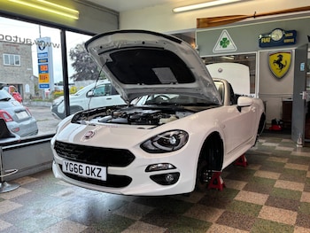 Used Fiat 124 Spider 2016 for sale - 78944577: Photo