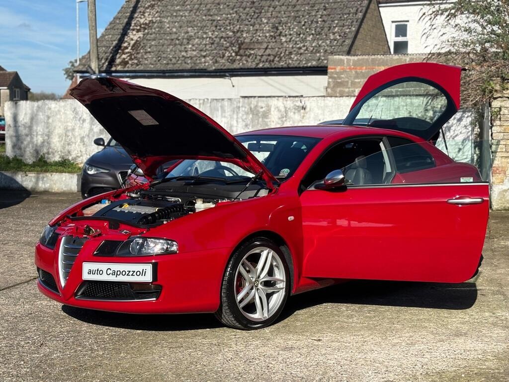 Used Alfa Romeo GT 2009 for sale - 77718984: Photo 11