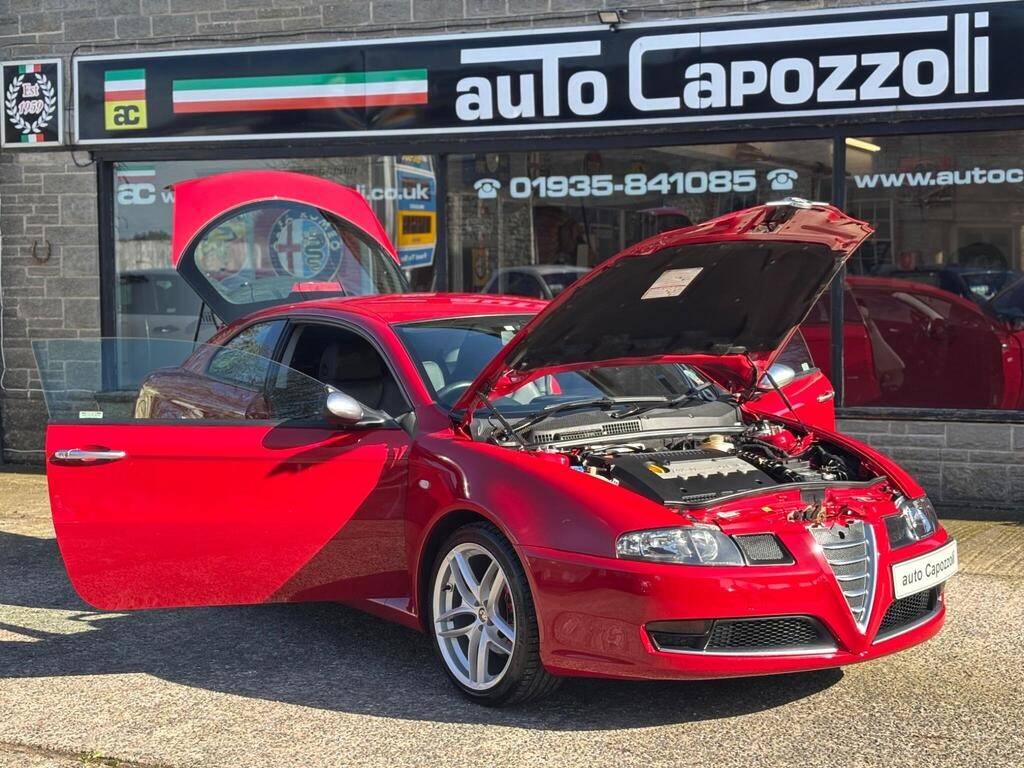 Used Alfa Romeo GT 2009 for sale - 77718984: Photo 13