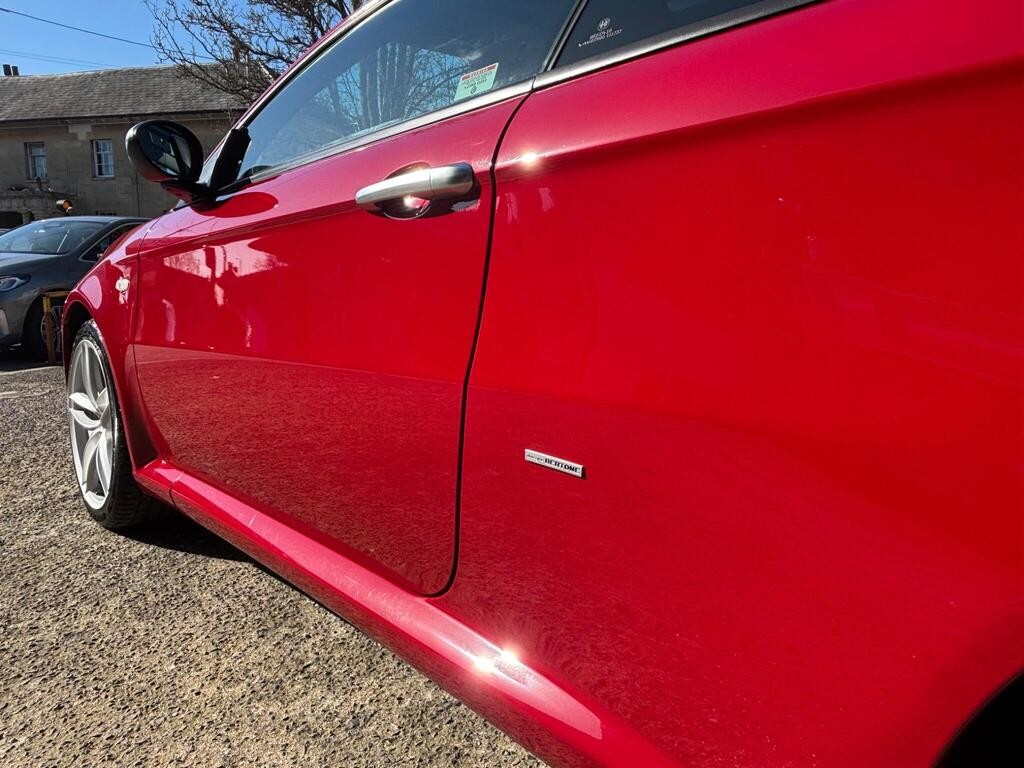 Used Alfa Romeo GT 2009 for sale - 77718984: Photo 23