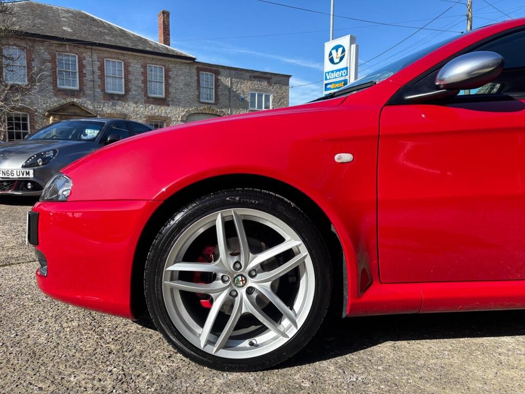 Used Alfa Romeo GT 2009 for sale - 77718984: Photo 32