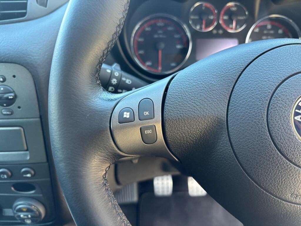 Used Alfa Romeo GT 2009 for sale - 77718984: Photo 49