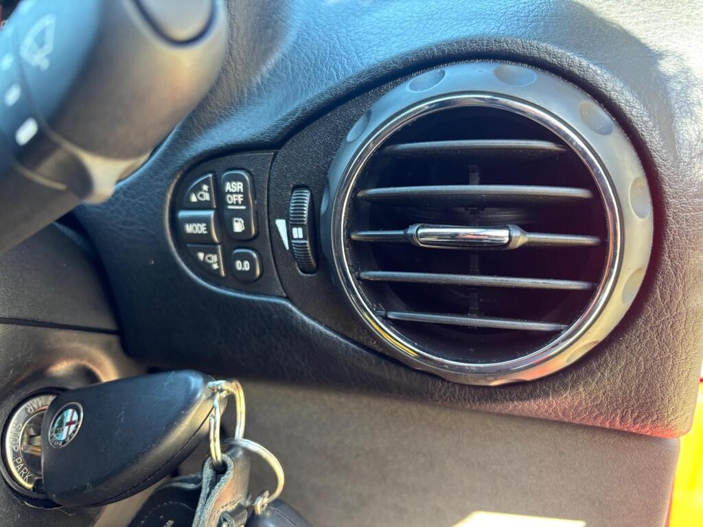 Used Alfa Romeo GT 2009 for sale - 77718984: Photo 56