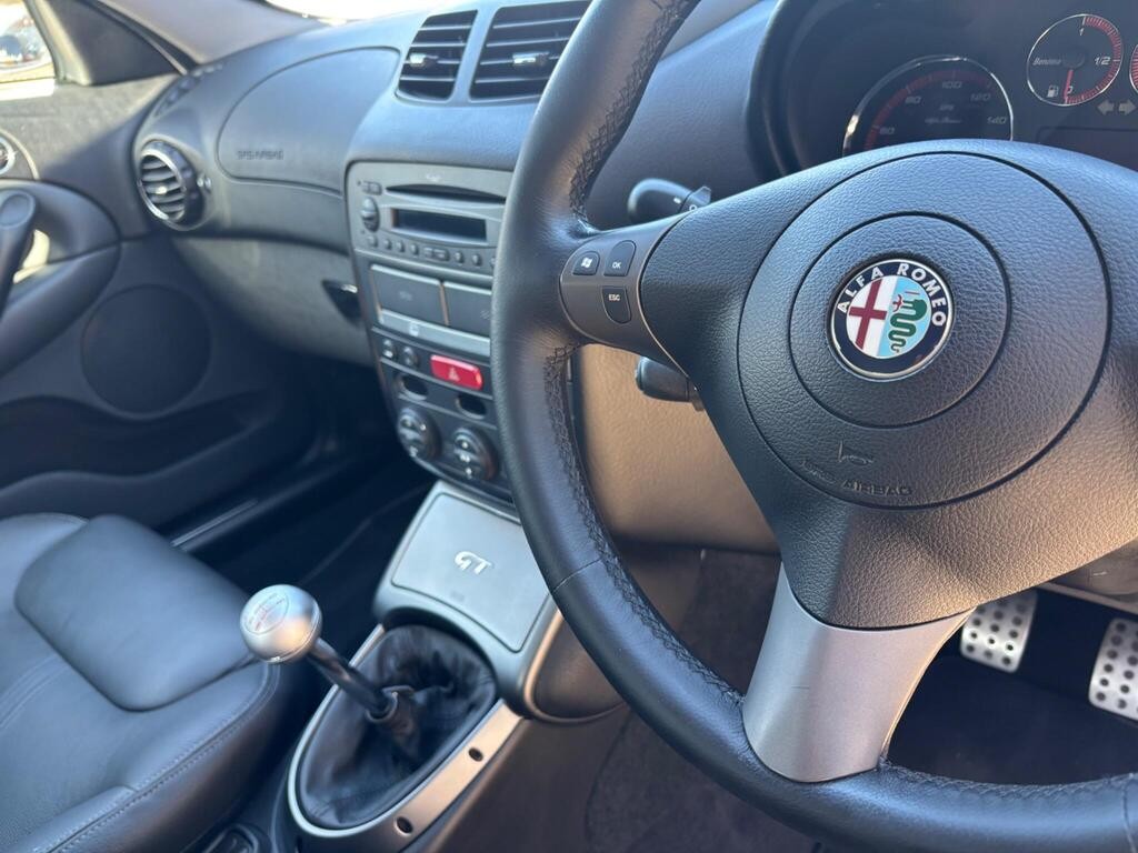 Used Alfa Romeo GT 2009 for sale - 77718984: Photo 57