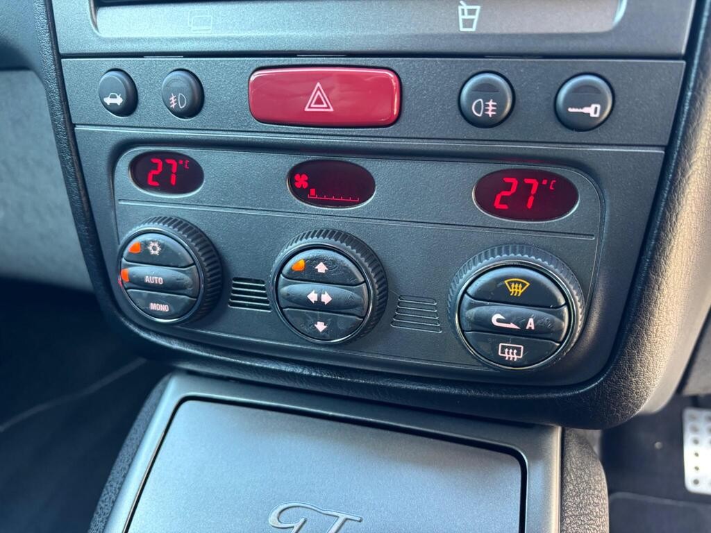 Used Alfa Romeo GT 2009 for sale - 77718984: Photo 62