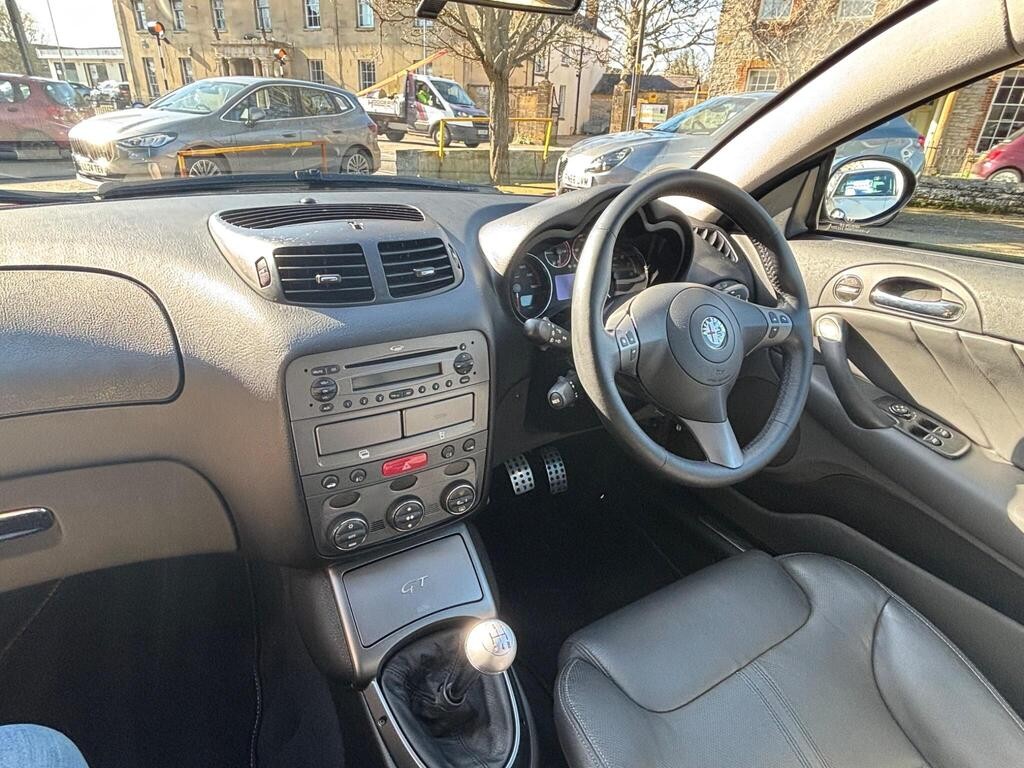 Used Alfa Romeo GT 2009 for sale - 77718984: Photo 80