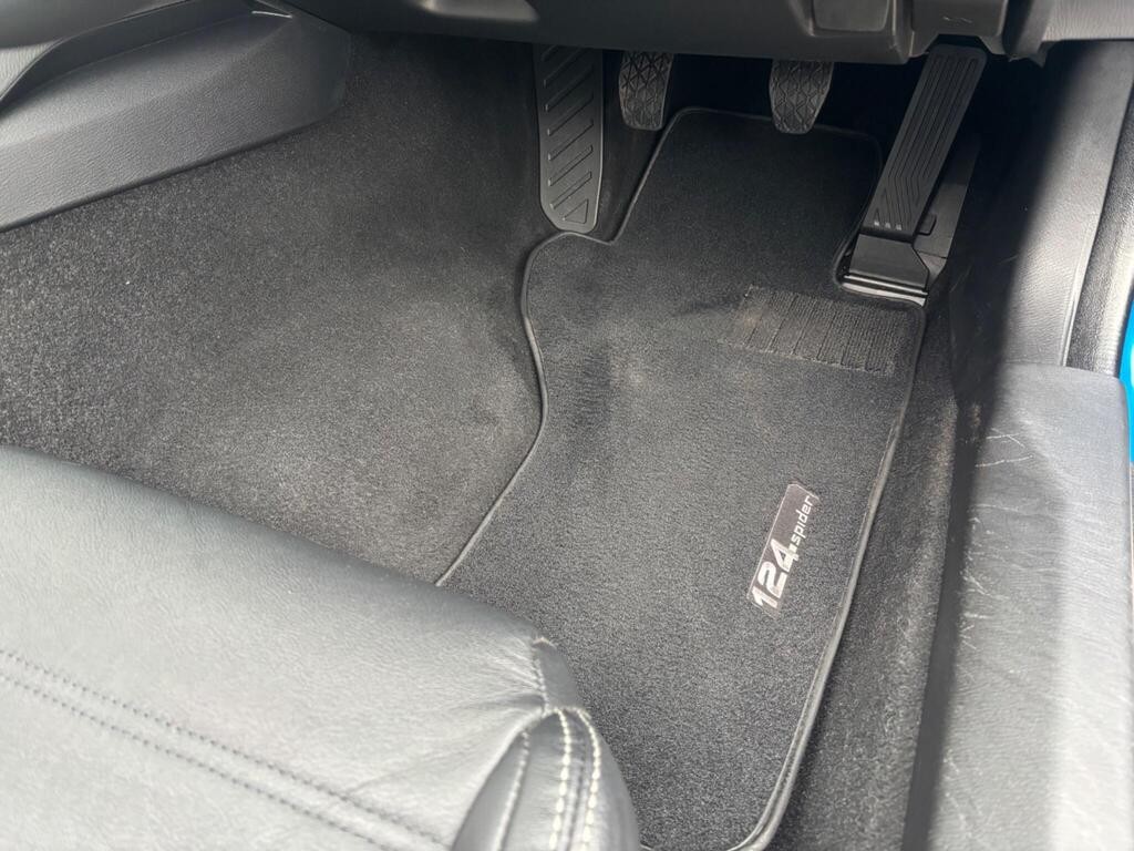 Used Fiat 124 Spider 2018 for sale - 77775283: Photo 46