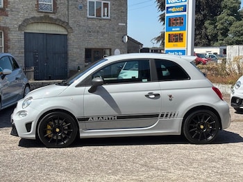 Used Abarth 595 2020 for sale - 79010541: Photo