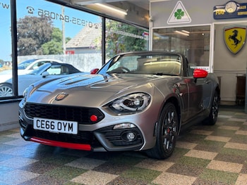 Used Abarth 124 Spider 2016 for sale - 79151427: Photo