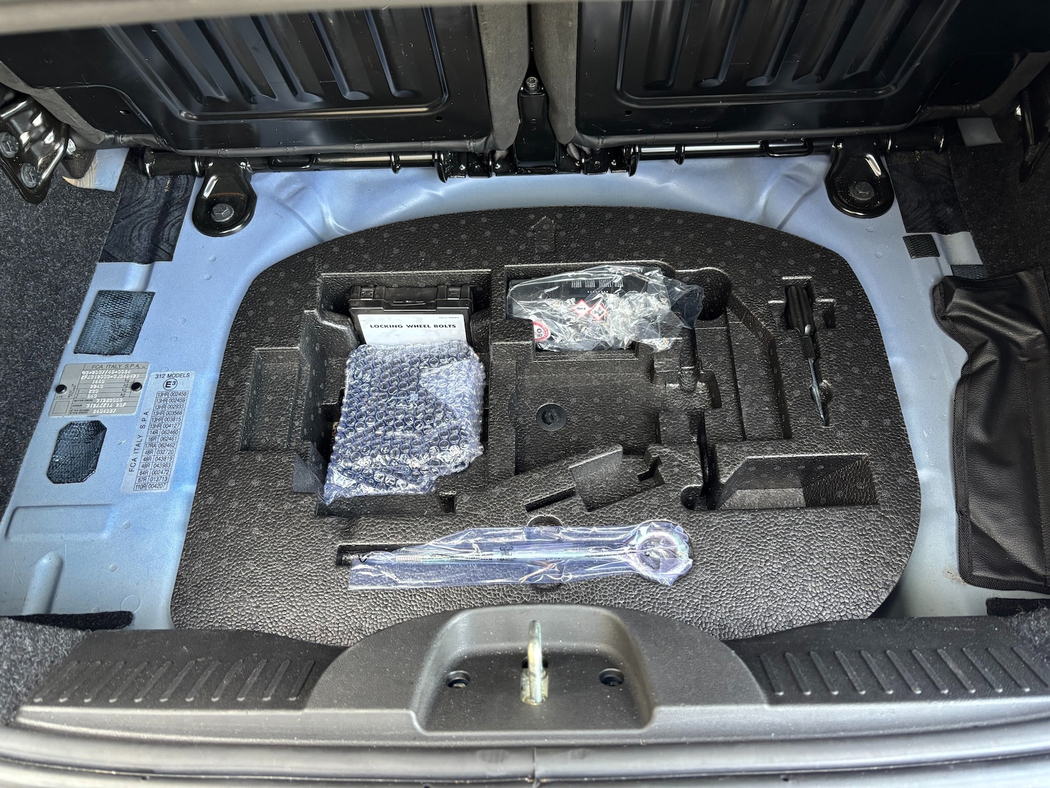 Used Abarth 595 2020 for sale - 76711935: Photo 85