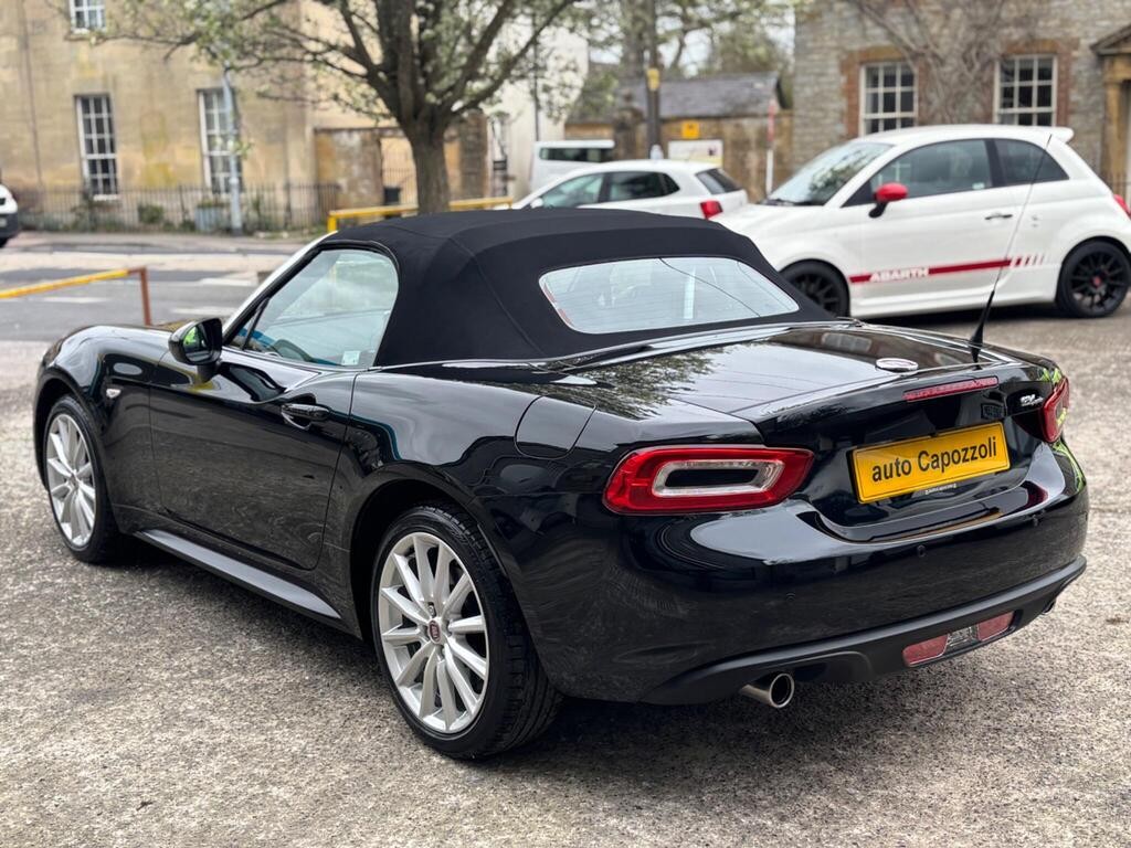 Used Fiat 124 Spider 2018 for sale - 78098423: Photo 16