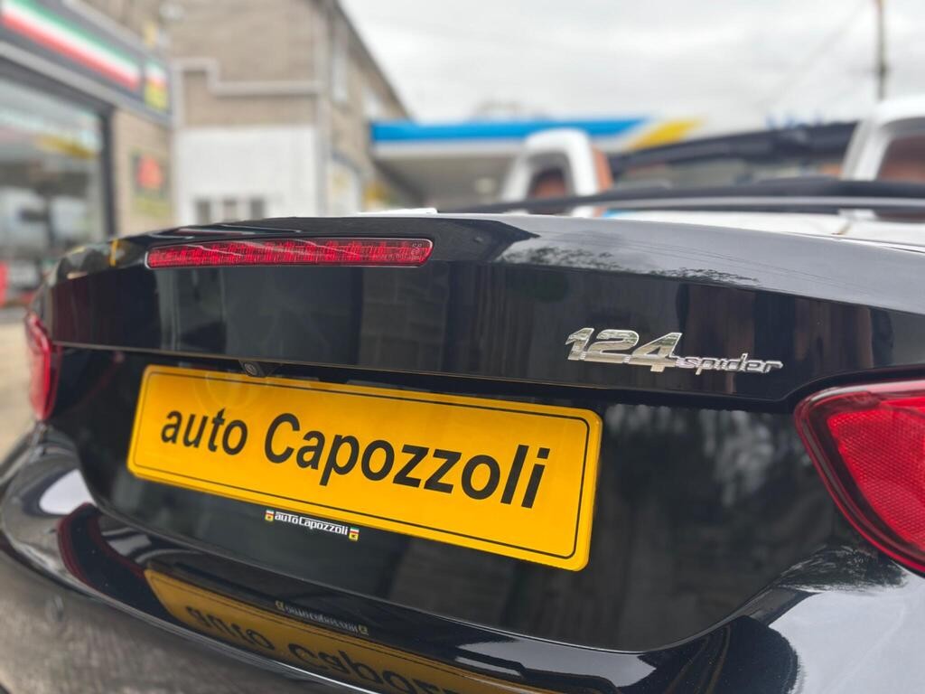 Used Fiat 124 Spider 2018 for sale - 78098423: Photo 27