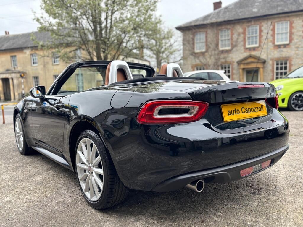 Used Fiat 124 Spider 2018 for sale - 78098423: Photo 28