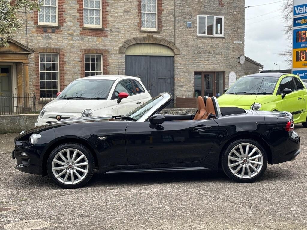 Used Fiat 124 Spider 2018 for sale - 78098423: Photo 3