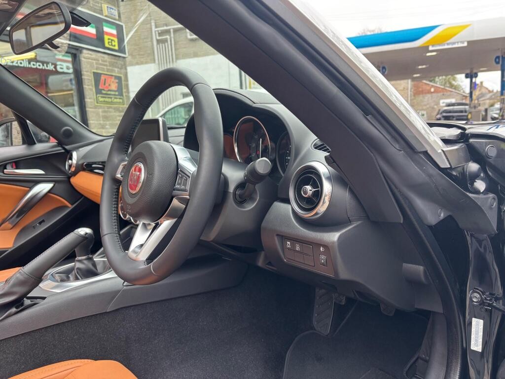 Used Fiat 124 Spider 2018 for sale - 78098423: Photo 42