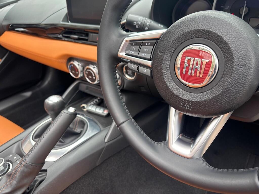 Used Fiat 124 Spider 2018 for sale - 78098423: Photo 51