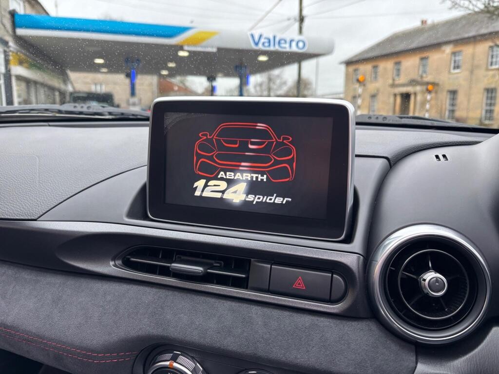 Used Abarth 124 Spider 2017 for sale - 77590492: Photo 60