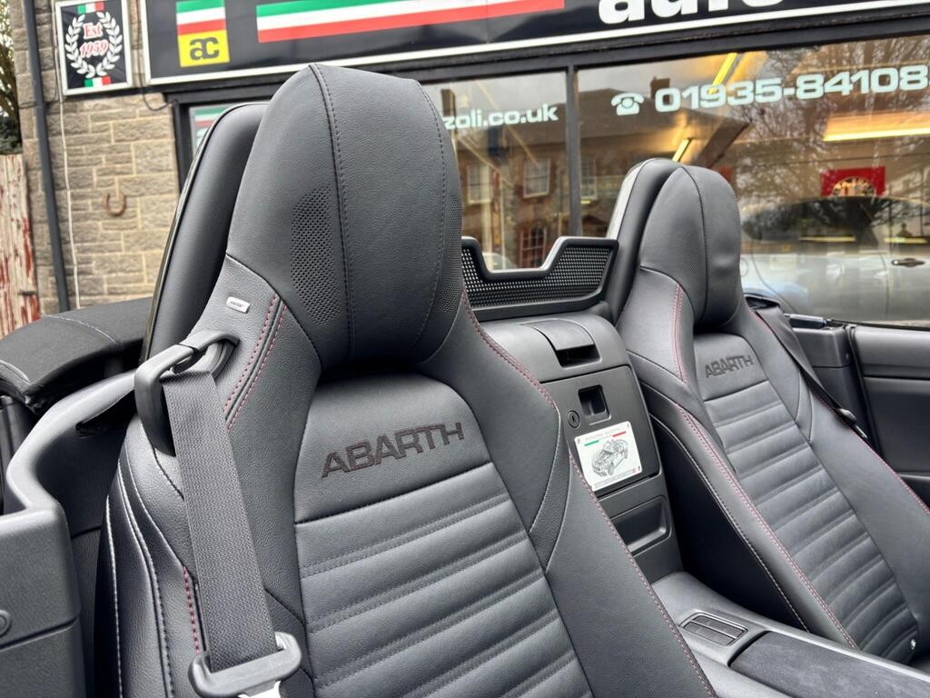 Used Abarth 124 Spider 2017 for sale - 77590492: Photo 70