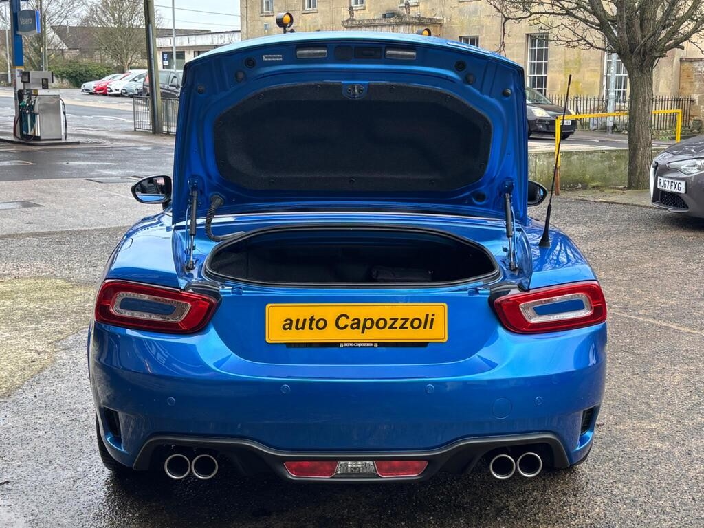 Used Abarth 124 Spider 2017 for sale - 77590492: Photo 84