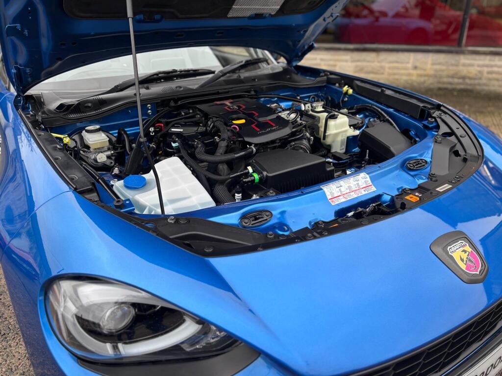 Used Abarth 124 Spider 2017 for sale - 77590492: Photo 87