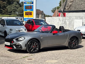 Used Abarth 124 Spider 2017 for sale - 76010701: Photo