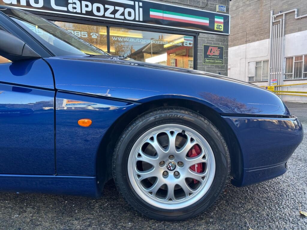 Used Alfa Romeo Spider 2004 for sale - 76739337: Photo 41