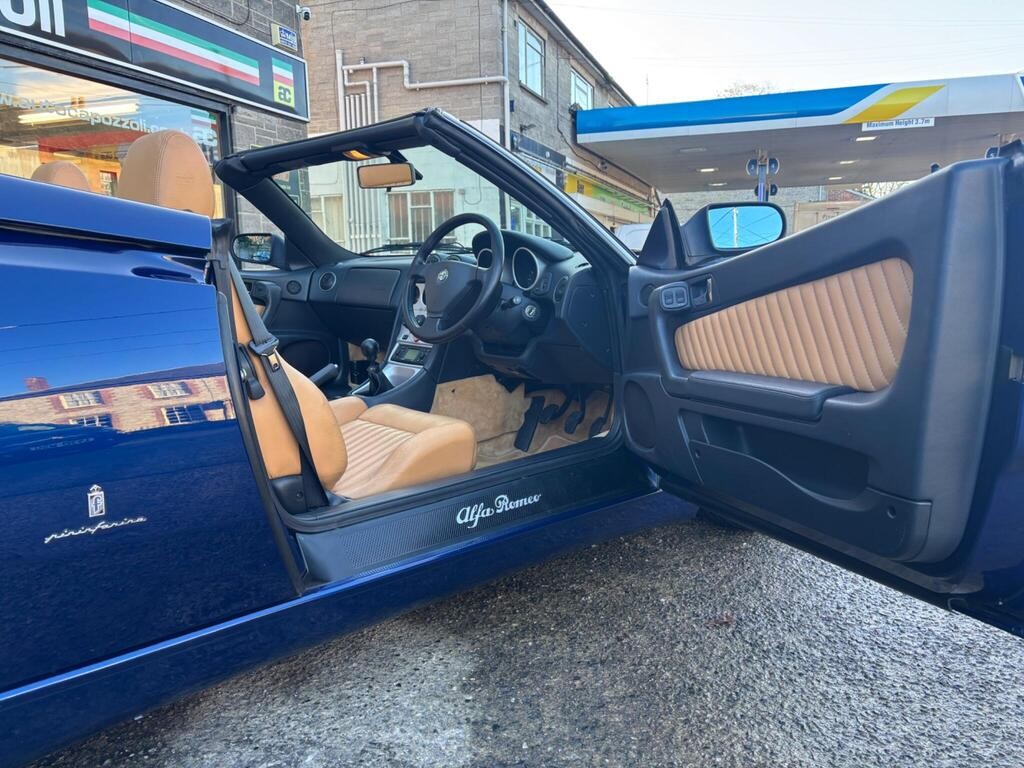 Used Alfa Romeo Spider 2004 for sale - 76739337: Photo 43