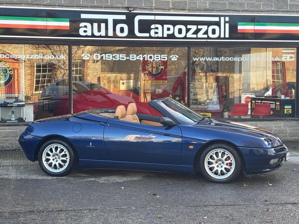 Used Alfa Romeo Spider 2004 for sale - 76739337: Photo 8