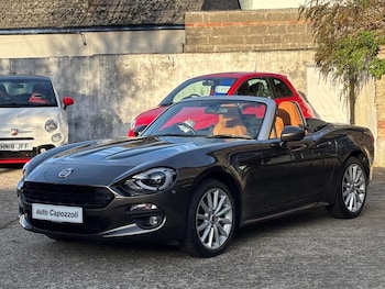 Fiat - 124 Spider
