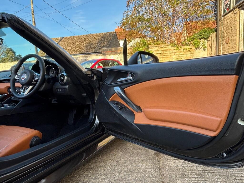 Used Fiat 124 Spider 2017 for sale - 76653798: Photo 36